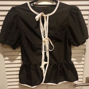 Black and White Women's Top, Fits Like Xs/s